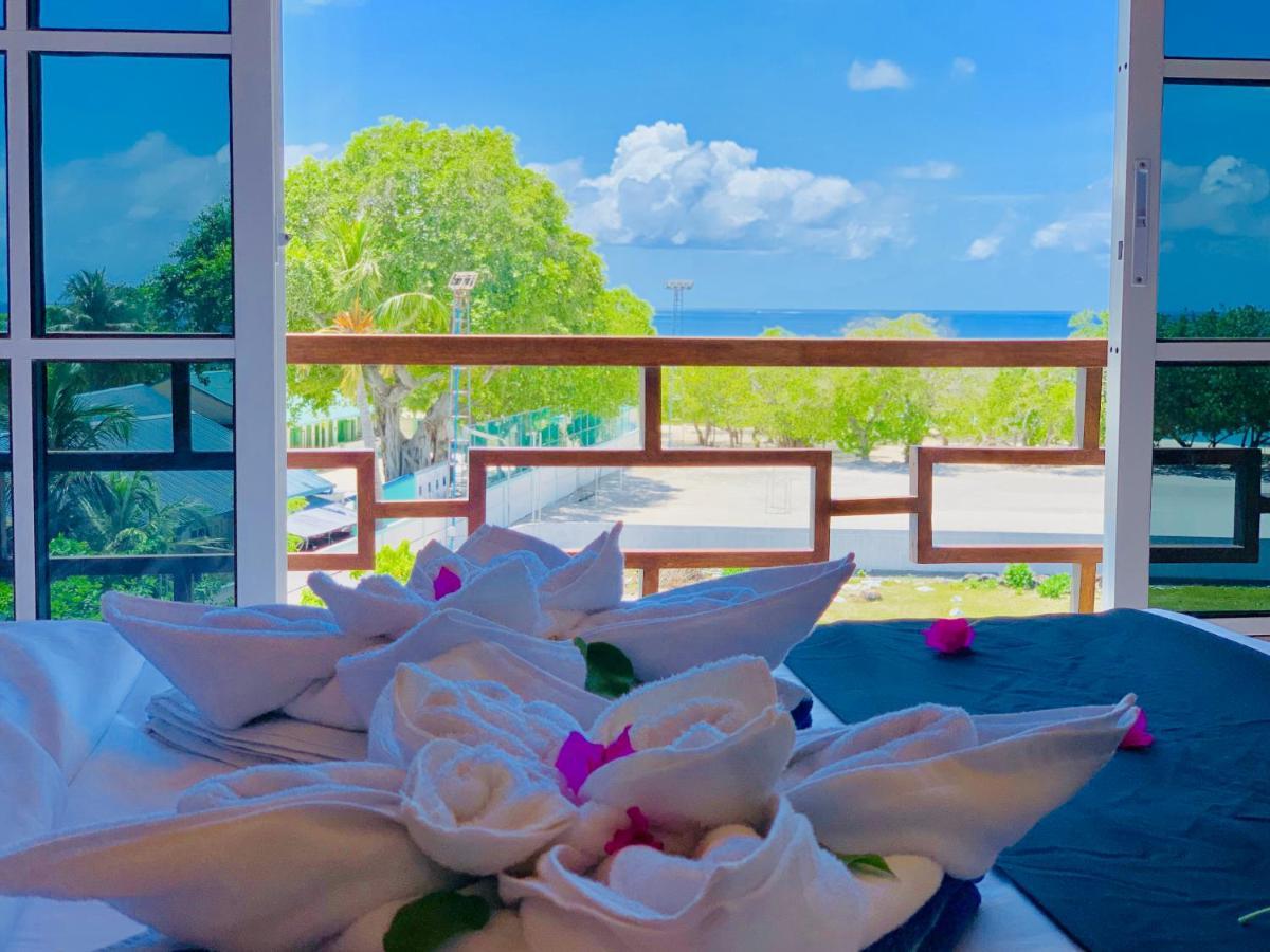 Ilaa Beach Maldives Hotel Gulhi Eksteriør billede